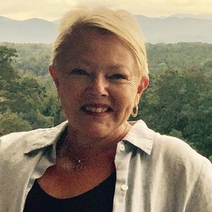 Meet your Posher, Marsha